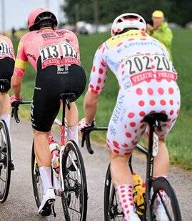 Sport Stratégies 839 LE TOUR, NOUVELLE FENÊTRE D'EXPOSITION POUR VELUX
