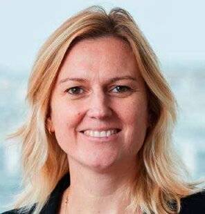 Sport Stratégies 841 AURÉLIE DYÈVRE : « DEPUIS 2018, L'UEFA A BEAUCOUP TRAVAILLÉ SUR LA QUESTION DU DÉVELOPPEMENT ÉCONOMIQUE DU FOOTBALL FÉMININ »