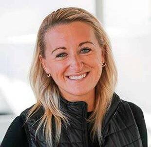 Sport Stratégies 854 « LA MAGIE OPÈRE LORSQUE PERFORMANCE ET IMPACT POSITIF SE REJOIGNENT », LORRAINE MCKENNA, SPONSORSHIP DIRECTOR, 11TH HOUR RACING