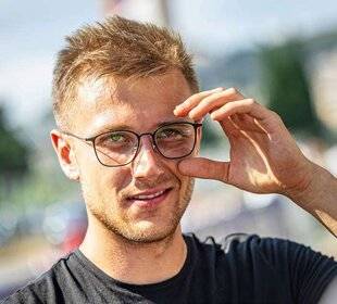 Sport Stratégies 854 ROBERT VIRVES : « AUJOURD'HUI, UN PILOTE NE PEUT PLUS ÊTRE UNIQUEMENT UN SPORTIF. IL FAUT MAÎTRISER AUSSI LES ASPECTS BUSINESS »