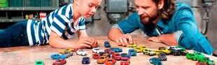 Sport Stratégies 856 MAJORETTE : LA PETITE VOITURE QUI FAIT BATTRE LE CŒUR À NOËL