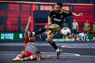 Sport Stratégies 864 KINGS LEAGUE : LABORATOIRE DU FOOT, TERRAIN DE JEU DES MARQUES