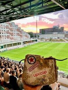 Sport Stratégies 869 UPCOOP JOUE LOCAL AVEC LE RED STAR