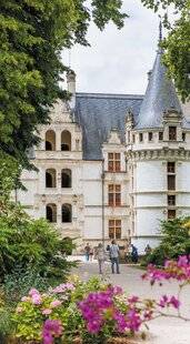 Mission Patrimoine 18 L'escalier d'honneur Une dentelle de pierre
