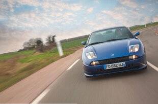Auto Plus Youngtimers 17 La crème de la crème