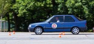 Auto Plus Youngtimers 18 Une vraie bombe