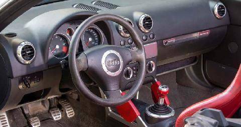 Auto Plus Youngtimers 22 AU QUOTIDIEN