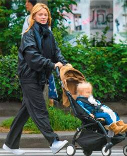 Closer 1038 Une maman comme les autres !