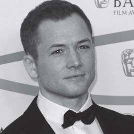 Closer 1045 TARON EGERTON ET CHLOE BENNET