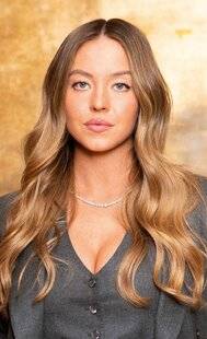 Closer 1045 Le beauty look de Sydney Sweeney