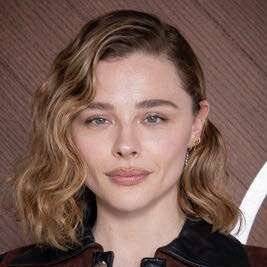 Closer 1056 CHLOË GRACE MORETZ ET KATE HARRISON