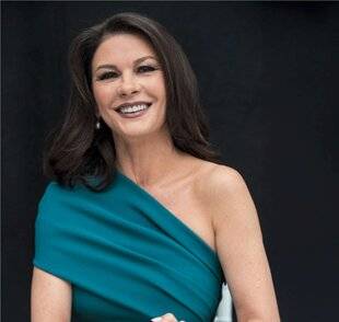 Closer 1056 Catherine Zeta-Jones : “Rencontrer mon mari a été une bénédiction”