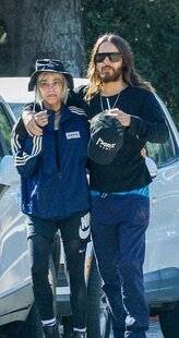 Closer 1062 Entre eux, Leto se resserre