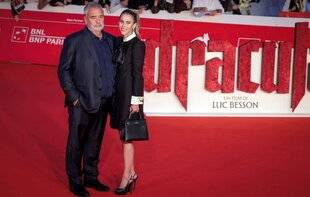 Closer 1064 Complètement mordus