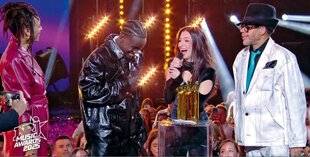 Closer 1065 L'ÉTRANGE COMPORTEMENT DE JOEYSTARR AUX NRJ MUSIC AWARDS