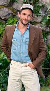 Closer 1065 Elu l'homme le plus sexy en 2025 !