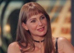 Closer 1065 Cartomancienne