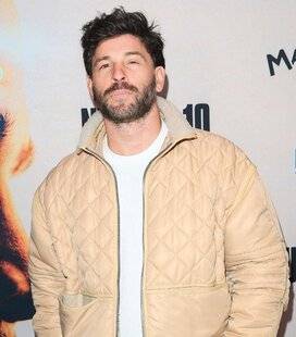 Closer 1065 … Franck Gastambide n'avait jamais perdu ses cheveux !