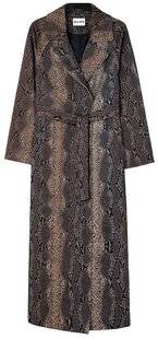 Closer 1067 INSTINCT animal