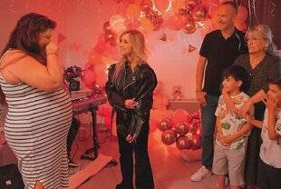 Closer 1067 Surprises-parties de stars au domicile de leurs fans transis… de bonheur