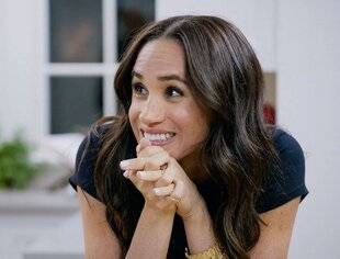 Closer 1069 Elle aurait pris des robes après des séances photo