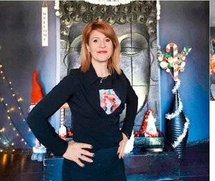 Closer 1070 BLANDINE : “Escroquée par mon ex, j'ai pu rouvrir un salon de coiffure grâce à mes clientes”