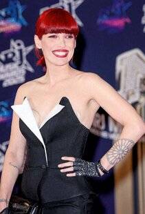 Closer 1073 Sa moitié est une femme