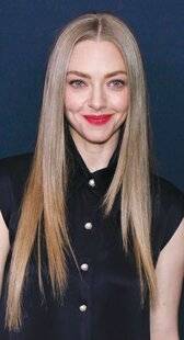 Closer 1073 MENER SES CHEVEUX à la baguette