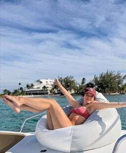 Closer 1074 Pouf, à l'eau !