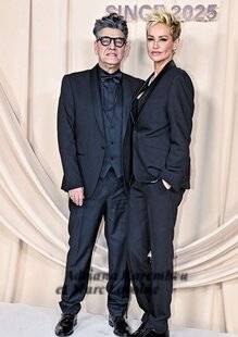 Closer 1076 APRÈS LES EFFUSIONS, la fusion…