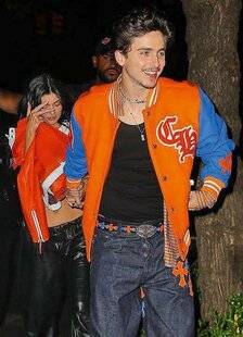 Closer 1076 ILS VONT SE FIANCER dans l'année…