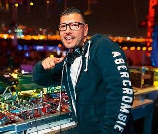 Closer 1076 CHRISTOPHE “Je suis devenu aveugle après un simple rendez-vous de routine chez un ophtalmologue”