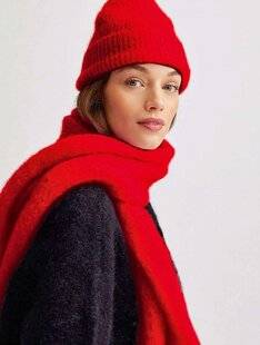 Closer 1076 BIEN AU chaud