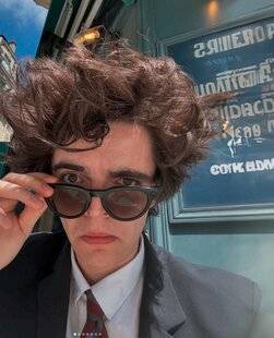 Closer 1076 SAM SAUVAGE Dandy nostalgie