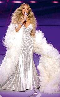 Closer 1079 MARIAH CAREY OUVRE LES J.O. D'HIVER… ET LAISSE DE GLACE LES INTERNAUTES