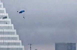 Closer 1079 Ça plane pour eux