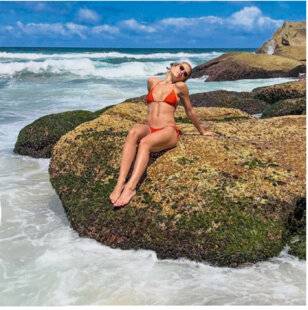 Closer 1080 Plage de bonheur