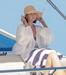 Closer 1081 EN PLEIN GIRLS TRIP au Mexique…