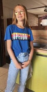 Closer 1082 STÉPHANIE “Ma fille de 16 ans s'est battue courageusement contre un cancer qui l'a emportée en sept mois”