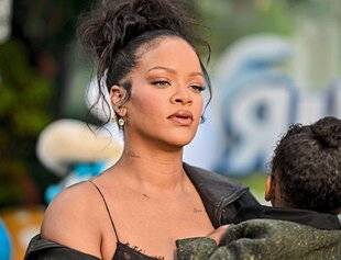 Closer 1083 Rihanna DEPUIS LA FUSILLADE, elle est terrorisée !