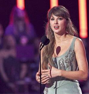 Closer 1086 Le baiser de la victoire