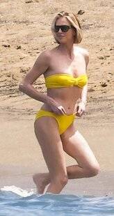 Closer 1086 AVEC SES FILLES, c'est la mer avant tout !