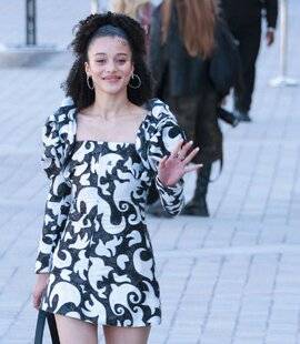 Closer 1086 Vers l'infini, et au-delà !