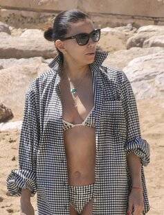 Closer 1087 Eva Longoria, POUR ELLE c’est déjà l’été…