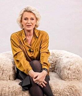 Closer 1087 Elle serait prête à dévoiler ses pieds pour ses fans !