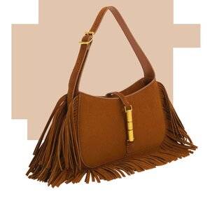 Closer 1087 L'ÉLÉGANCE folk