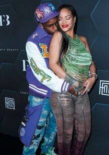 Closer 1087 Rihanna Sa première grossesse, un événement plus attendu qu'un nouvel album !