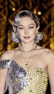 Closer 1088 GIGI HADID