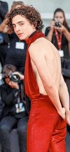 Closer 1095 Timothée Chalamet