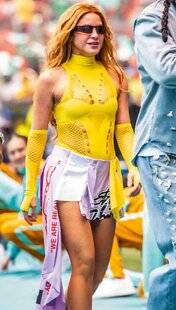 Closer 1097 SHAKIRA OU SA DOUBLURE À LA COUPE DU MONDE : LA RUMEUR QUI ENFLE